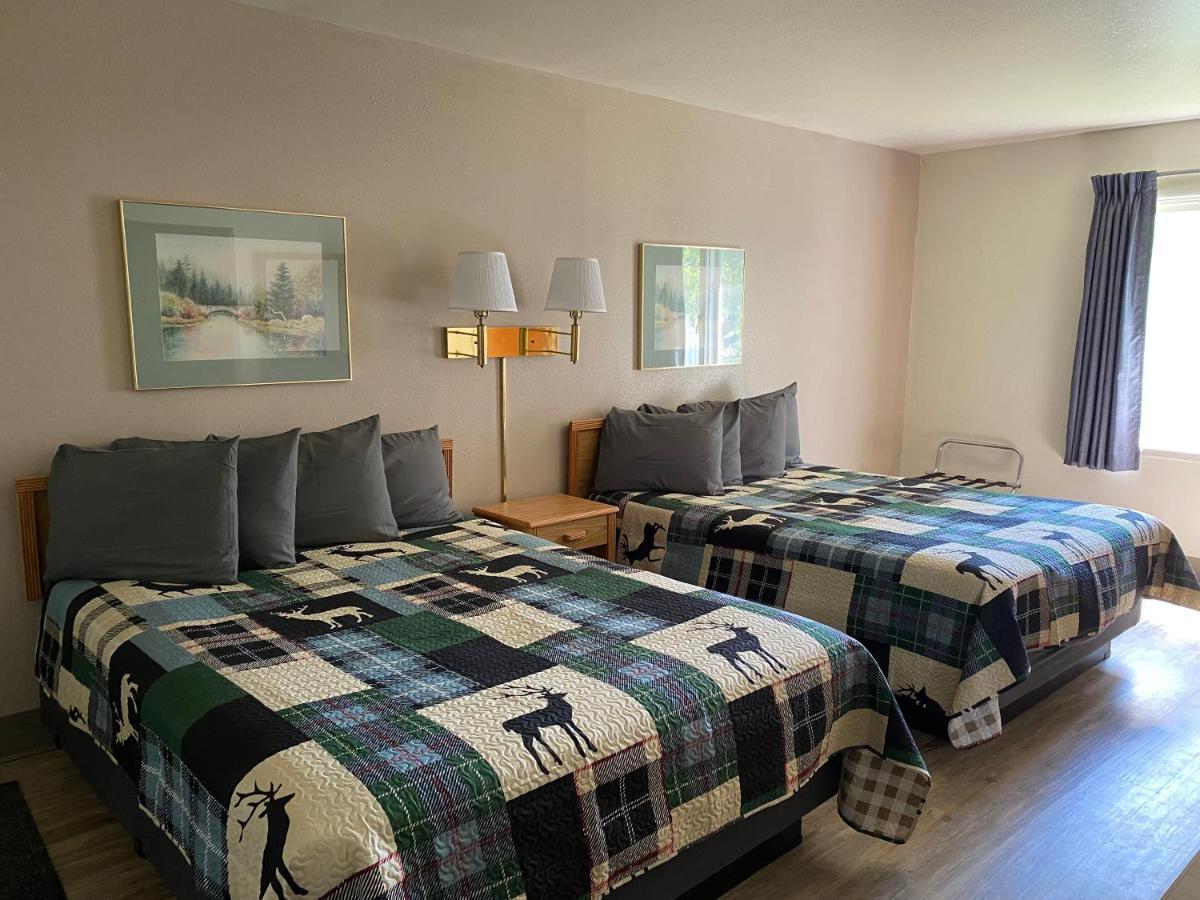 Deer Lodge Motel Sundance Extérieur photo