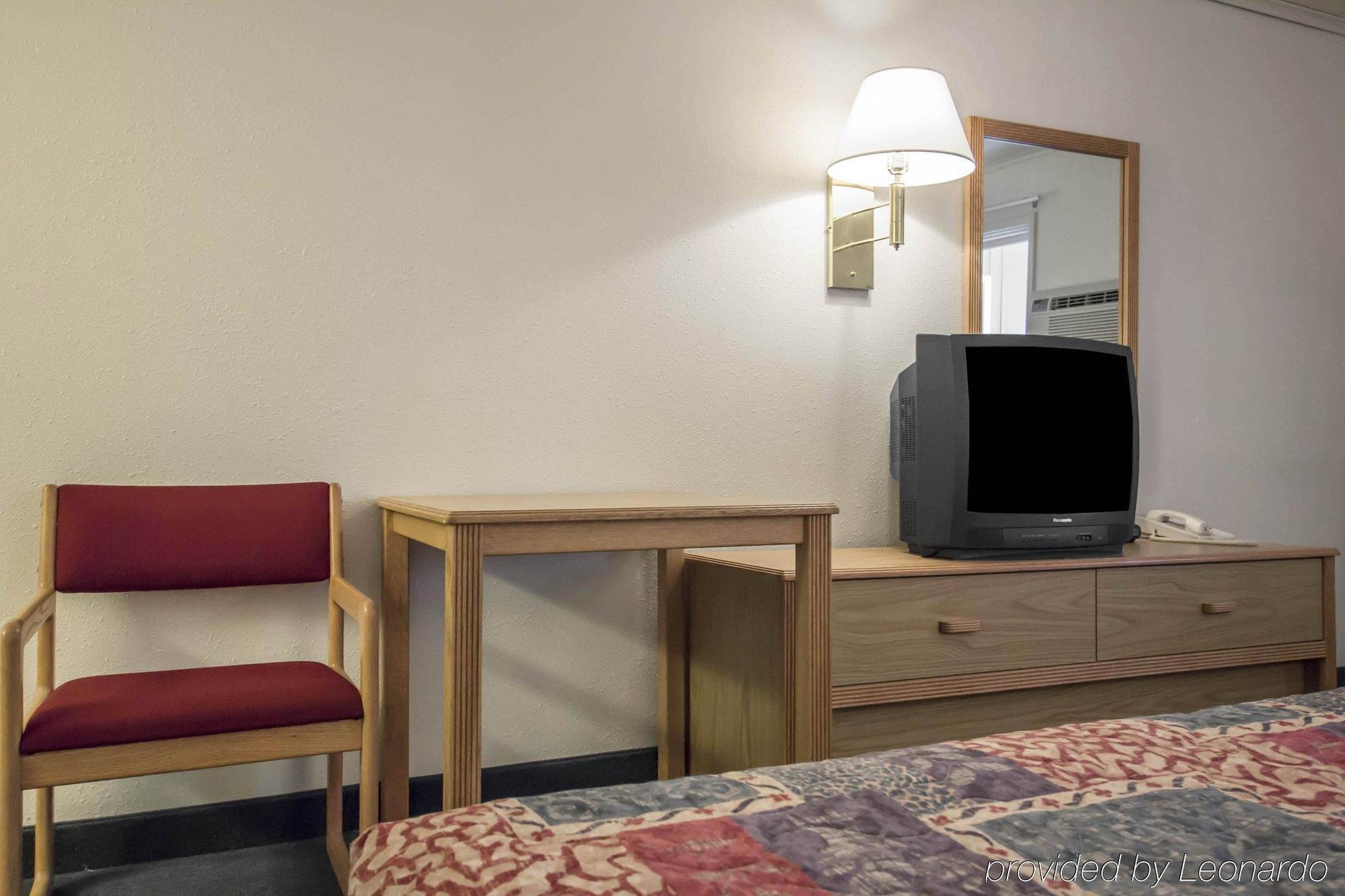 Deer Lodge Motel Sundance Extérieur photo