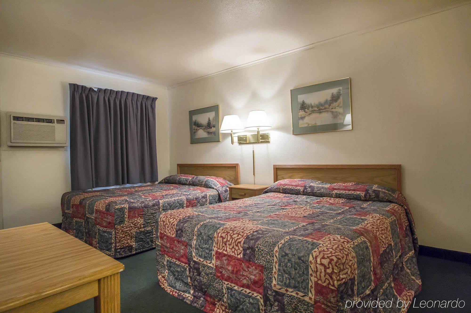 Deer Lodge Motel Sundance Extérieur photo